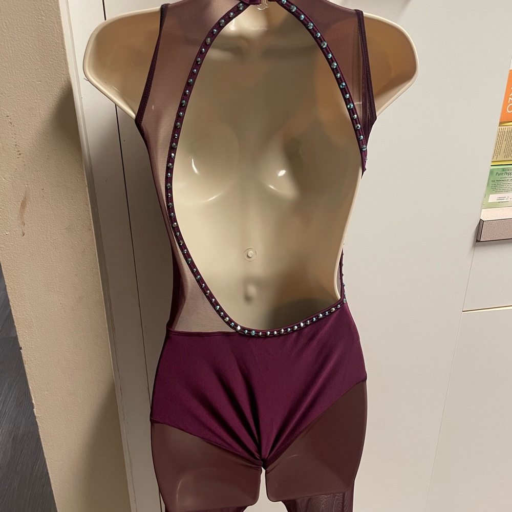 Chic Kids Dance Costume in Deep Purple - Picture 3 of 3
